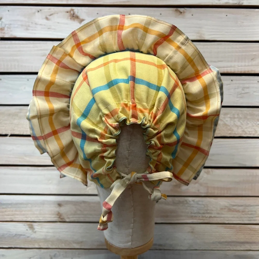 Vintage Plaid Prairie Sun Bonnet Yellow Cotton Ruffle Brim Tie Back Cottagecore